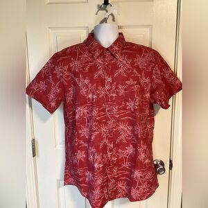 Red and white Haggar Hawaiian shirt -size xl